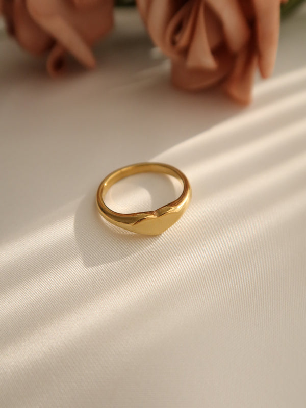 Erika Ring