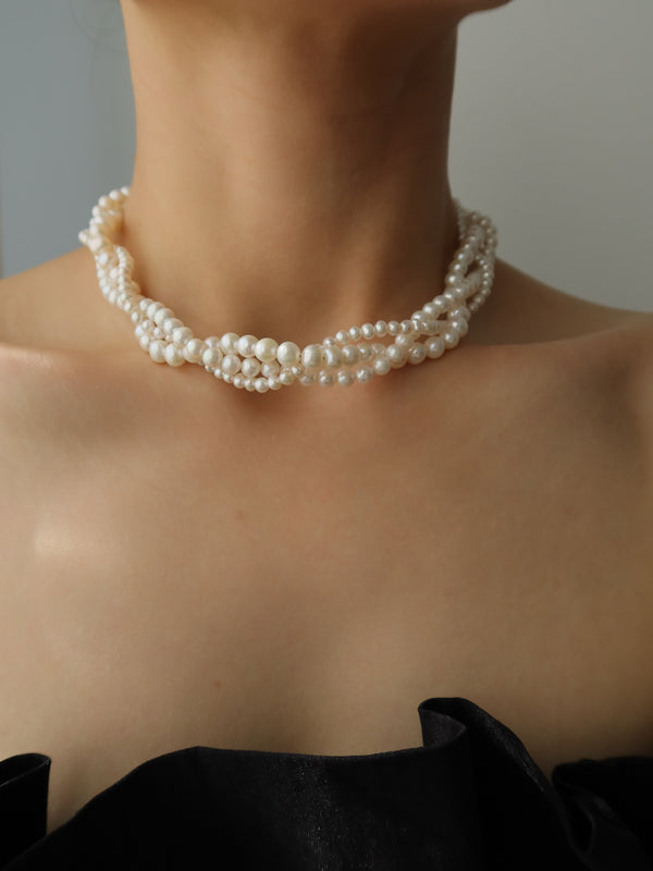 Crush Pearl Choker