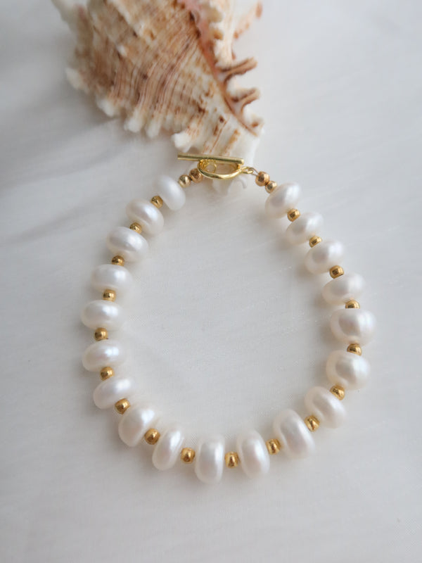 Tink Pearl Bracelet